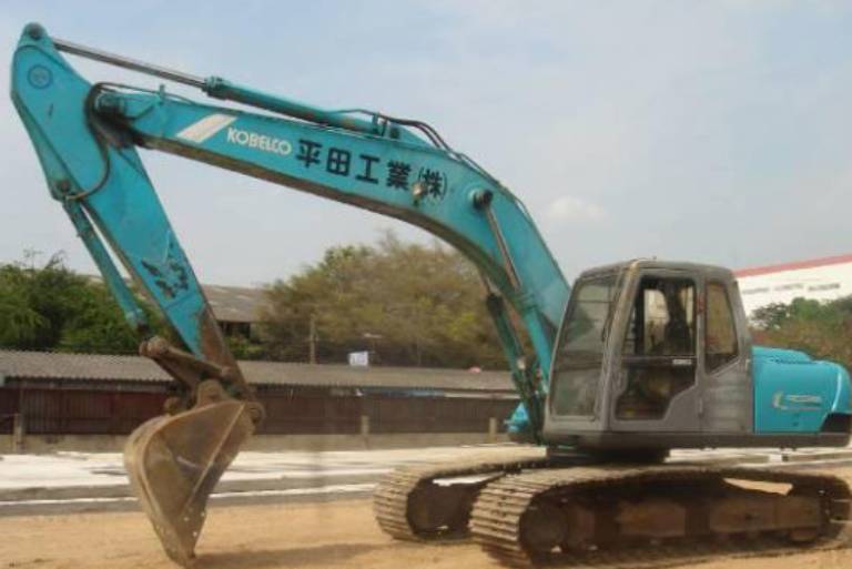 nguyên nhân gây nóng máy ở máy xúc kobelco sk200-3