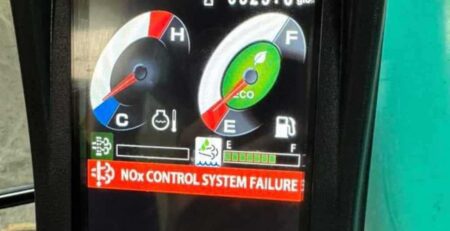 Lỗi: nox control system failure máy xúc SK210-10